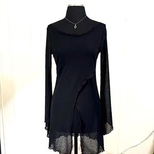 Unique Small black flowing top with an overlap in front, makes it so stunning!